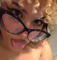 Cindy - escort in Abha