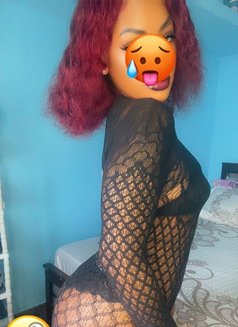 Cindy - escort in Bangalore Photo 23 of 25