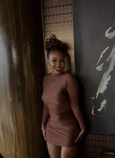 Cindy - puta in Candolim, Goa Photo 2 of 5