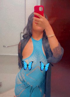 Cindy - escort in Chennai Photo 13 of 17