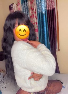 Cindy - escort in Chennai Photo 13 of 15