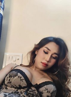 Cindy - Transsexual escort in Bangalore Photo 24 of 27