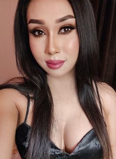 Cindy - Transsexual escort in Bangalore Photo 24 of 24
