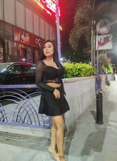 Cindy - Transsexual escort in Bangalore Photo 15 of 22