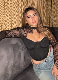 Cindy FAT ASS IN SEMINYAK - puta in Bali Photo 18 of 27