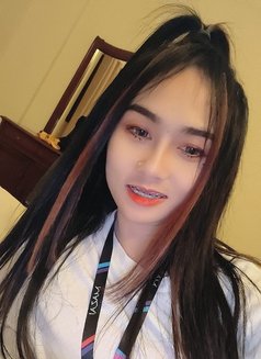 Linda in Juffair - escort in Al Manama Photo 4 of 11