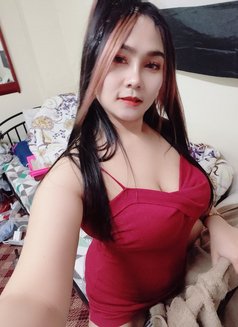 Linda in Juffair - escort in Al Manama Photo 9 of 11