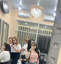 Cindy gadis campuran Sunda Chinese - escort in Bali