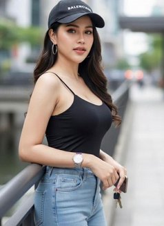 Deep tissue massage + prostate massager - puta in Al Manama Photo 3 of 4