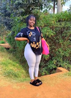 Cindy - escort in Guangzhou Photo 4 of 4