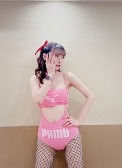 Cindy - puta in Tokyo Photo 2 of 8