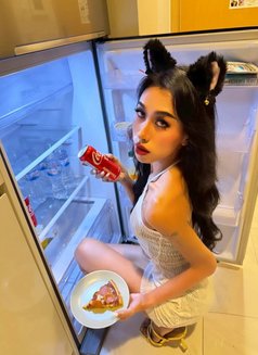 Cindy Laphisara - Transsexual escort in Bangkok Photo 3 of 5