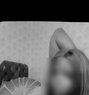 Cindy - escort in Doha Photo 2 of 4
