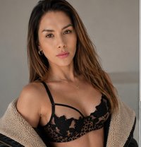Cindy Lopes - companion in Lisbon