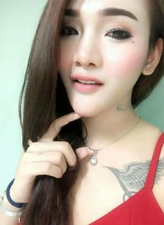 Cindy lady boy - masseur in Muscat Photo 5 of 9