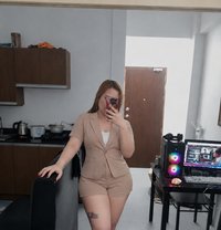 Cindy Marie - puta in Makati City