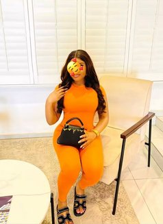 Cindy - escort in Lagos, Nigeria Photo 2 of 4
