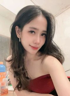 Cindy gadis lugu dan baik - escort in Bali Photo 9 of 11