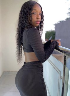 Cindy - escort in Chandigarh Photo 4 of 10