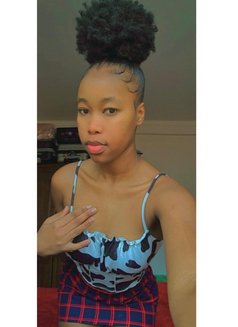 Cindy - puta in Chandigarh Photo 5 of 9