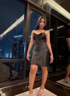 Cindy - escort in Bangkok Photo 12 of 13