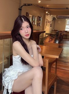 Cindy 辛甜 - escort in Taipei Photo 11 of 13