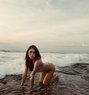 Vers young - Transsexual companion in Bali Photo 2 of 9
