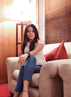 Cintya - puta in Jakarta Photo 1 of 4