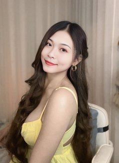 Cintya - escort in Jakarta Photo 1 of 4