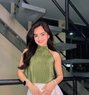 Cintya Ok - puta in Jakarta Photo 1 of 3