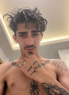 Cita - Male escort in Baku Photo 10 of 10