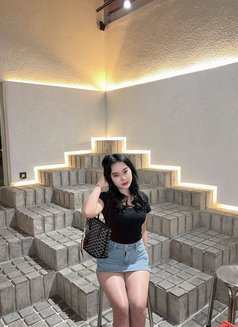 Citra - puta in Bali Photo 3 of 3