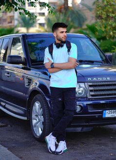Cizaro - Male escort in Beirut Photo 8 of 8