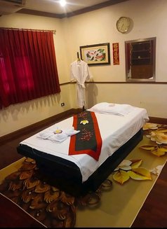 Ck Esther - masseur in Bangkok Photo 5 of 5