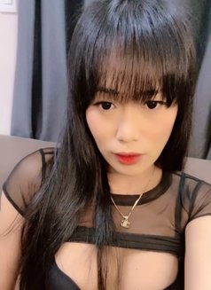 Soju Lee - Transsexual escort in Makati City Photo 16 of 16