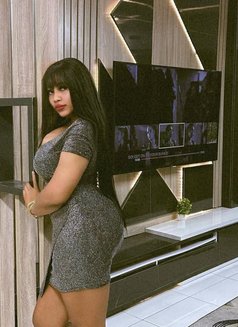Claire - escort in Abuja Photo 5 of 5