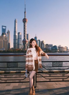 Claire - puta in Guangzhou Photo 1 of 4