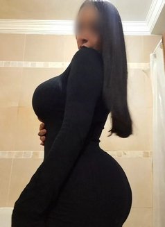 Claire - puta in Ljubljana Photo 6 of 8