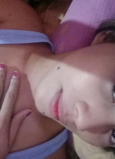 Claire - Transsexual escort in Cebu City Photo 7 of 13