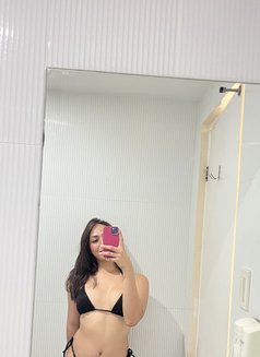 Claire - Acompañantes transexual in Cebu City Photo 2 of 14