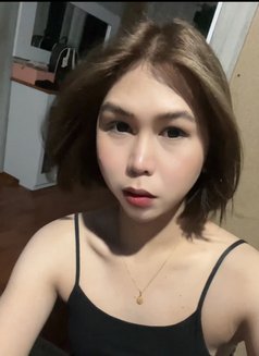 Claire - Transsexual escort in Riyadh Photo 1 of 4