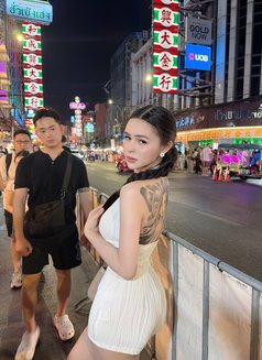 Claire just arrived - escort in Taipei Photo 26 of 27