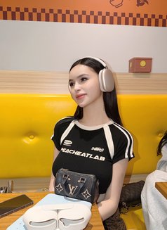 Claire just arrived - escort in Taipei Photo 27 of 27