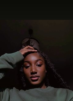 Claire - escort in Entebbe Photo 4 of 4