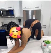 Claire newly arrived and sexy - escort in Mumbai Photo 2 of 4