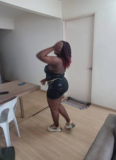 Claire - puta in Georgetown, Penang Photo 2 of 6