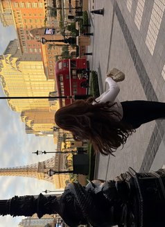 claire the blowjob queen - puta in Macao Photo 8 of 10