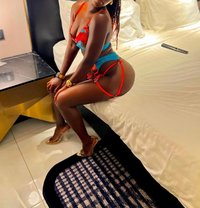 Flavie - escort in Kampala