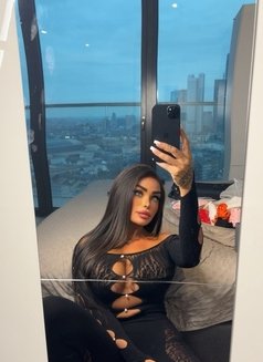 Clara - escort in Dubai Photo 27 of 30
