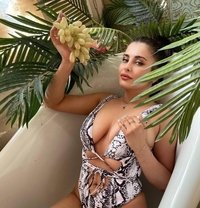 Enchanting Night - Rochelle - escort in London